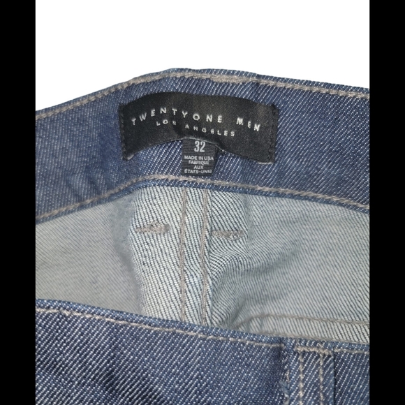 (M) Twenty One Dark Wash Jeans (Men) - Picture 4 of 10